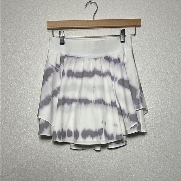 Lululemon Court Rival Perforated HR Skirt Long Transverse Lilac 6 - Picture 1 of 5